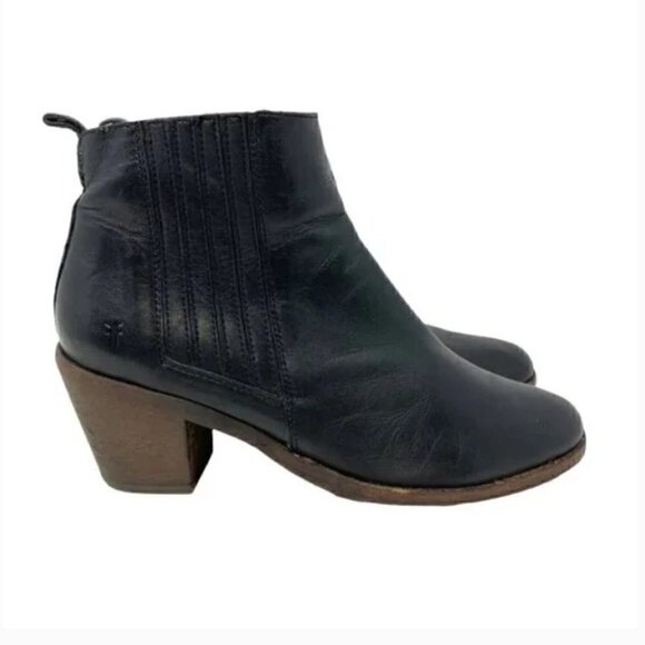 Frye Alton Chelsea Black Leather Zip Ankle Boots - Size 8 - Picture 3 of 9